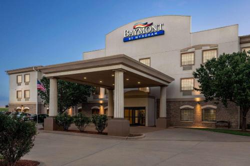Wichita Falls Hotel | Baymont by Wyndham Wichita Falls