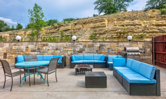 Glen Rose Hotel | Baymont Inn & Suites by Wyndham Glen Rose