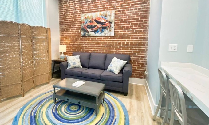 Cape Charles Condo | Bayside Getaways Crab Crib | Chesapeake Properties