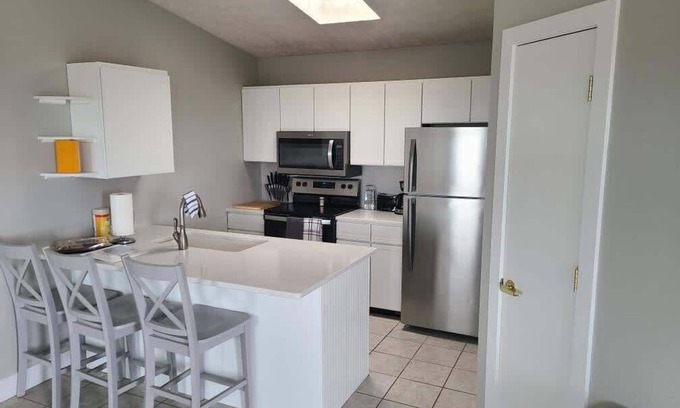 Whitetail Condo | Bayview Condo #4, Ogallala Beach