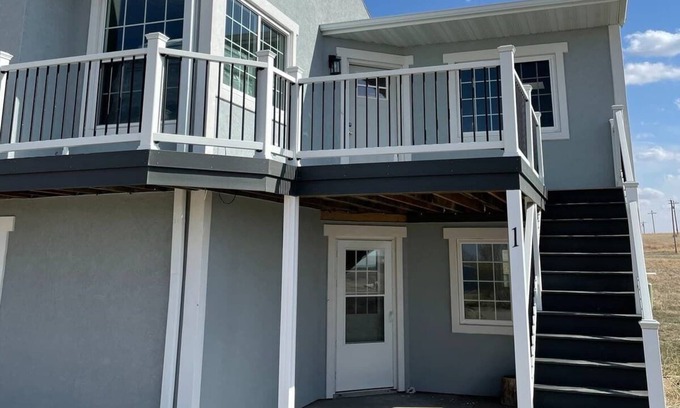 Whitetail Condo | Bayview Condos #1, Lake views 5 min from Ogallala