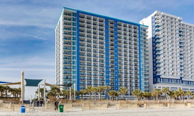 Downtown Myrtle Beach Condo | Bayview Signature Condos