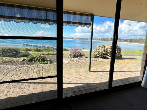 Emu Bay House | Baywatch - Emu Bay - Kangaroo Island
