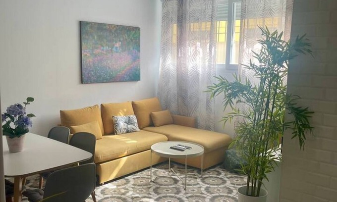 Perchel Norte Apartment | Bazan Trip Malaga- Studio in the center district of Malaga
