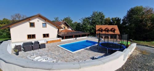 Ludbreg House | Bazen & Spa Oasis Budimberg