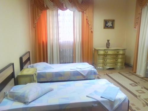 Nyzhnje Selyshche Hotel | BB Student Hotel Khust