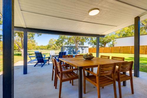 Johnson City House | BBQ Ready and Fire Pit Chic Johnson City Home