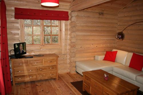 Bearnock Ski Chalet | BCC Loch Ness Log Cabins