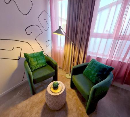 Magenta Apartment | Be Magenta, Art Home - Rose style - Near Milano, Rho Fiera, Malpensa