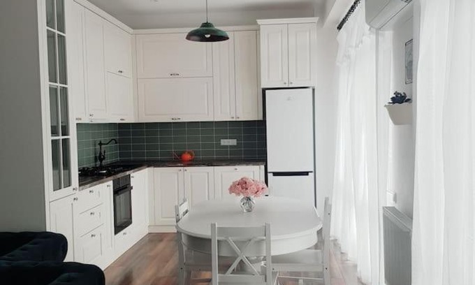 Tbilisi Apartment | Be My Guest