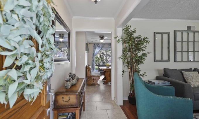 Savannah House | Be our Guest, Peaceful Ranch Retreat + Pets