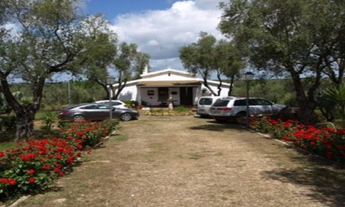 Pilas Cottage | BEAUTIFUL VILLA WITH POOL