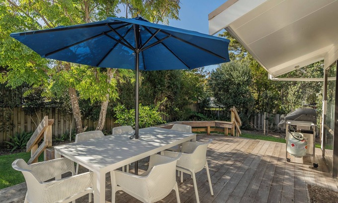 Matarangi House | Beach Bliss Haven - Matarangi Holiday Home