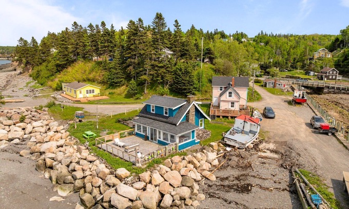 Harbourville Cottage | Beach Cottage 2 plus