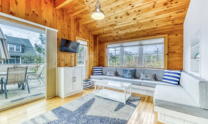 Ocean Bay Park Cottage | Beach Cottage on Fire Island