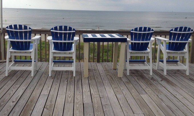 Bermuda Beach House | Beach front, 3/2 in the house with a 3rd bath downstairs in the garage