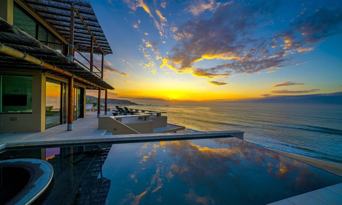 Los Cabos House | Beach Front 8,500 Sq Ft Villa, Infinity Pool, Pristine Swimming