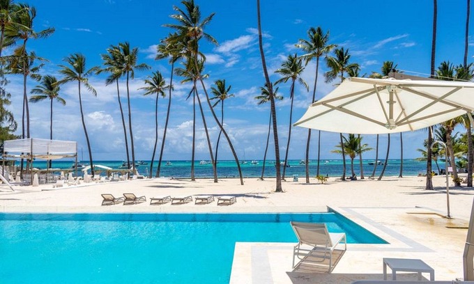Playa Bibijagua Apartment | Beach front apartment with private beach