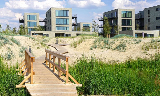 Lembruch Apartment | Beach front apartment