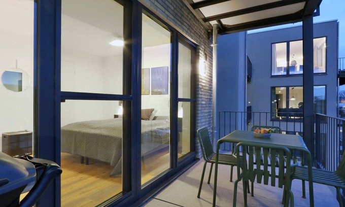 Lembruch Apartment | Beach front apartment