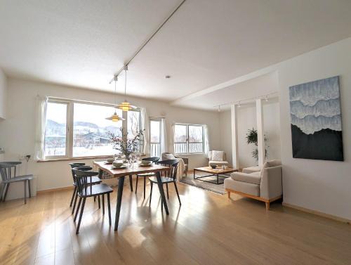 Yoichi House | Beach Front Fugoppe - spacious & sunny