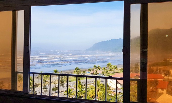 Centro Apartment | BEACH FRONT HOLIDAYS