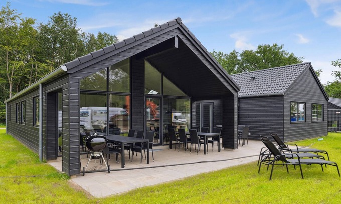 Krakow am See House | Beach front home in Krakow am See