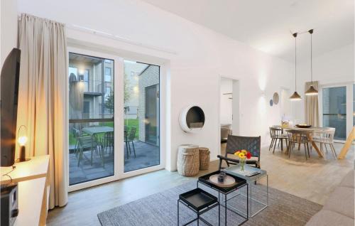 Lembruch House | Beach Front Home In Lembruchdümmer See