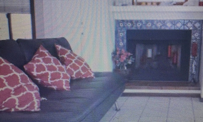 South Mission Beach House | Beach Front House, by Volleyball Court ,nSpacious 4-bedroom house with WiFi, AC