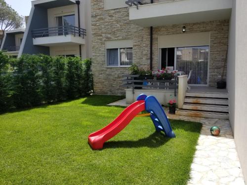 Ishem House | Beach Garden Home, Lalzi Bay