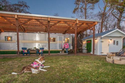 Grayland House | Beach Get Away Fabulous Vintage Trailer