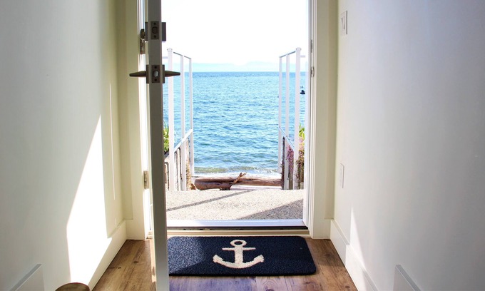 West Sechelt House | Beach House In Sechelt