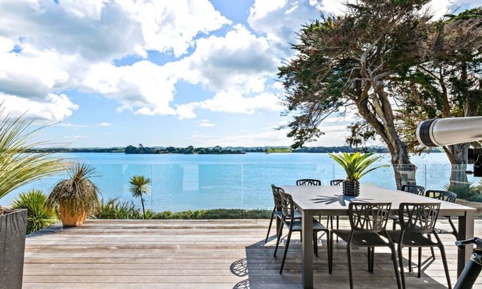 Clarks Beach House | Beach House