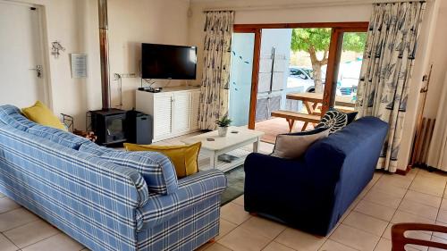 Voelklip House | Beach House on 9th