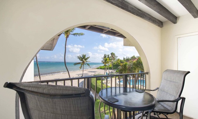 West Bay Apartment | Beach Living At Sunrise to Sunset Villa