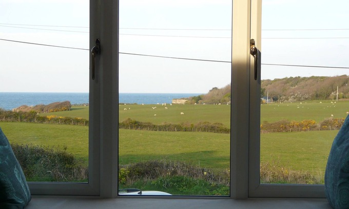 Moelfre House | Beach location and sea views Seashells Dafarn Rhos Lligwy Moelfre Anglesey Wales