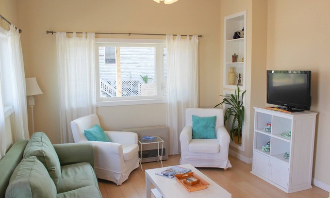 Camp Ellis Condo | Beach Odyssey