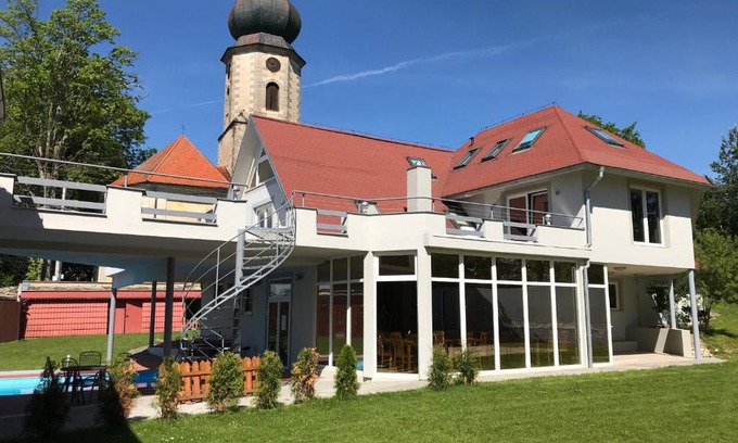Cheb House | Beach Pension