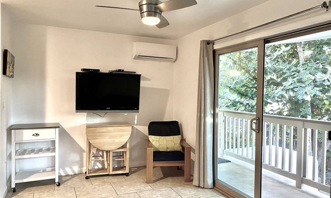 Pupukea Apartment | Beach Side Studio Rental.