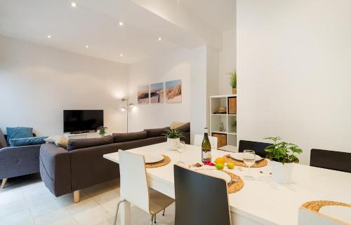 Vilassar de Mar Apartment | Beach Town House