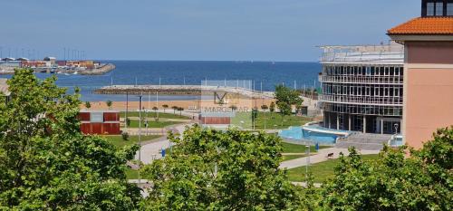 Distrito Oeste Apartment | Beach View - 2 Hab Wifi Garaje - Vistas al mar - VUT-4745-AS