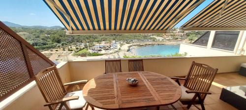 Cala Murada Apartment | Beach view apartment of 87 m2, big terrace