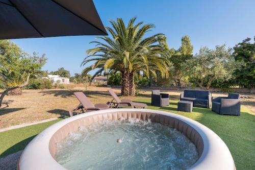 Agrustos Apartment | Beach Villa 300MT from the Sea AC BBQ Jacuzzi
