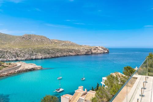 Cala Carbo Villa | Beach Villa Cala Carbo by Sealand Villas