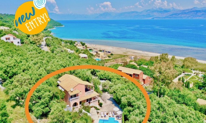 Apraos Villa | Beach Villa Thespina with private pool by DadoVillas
