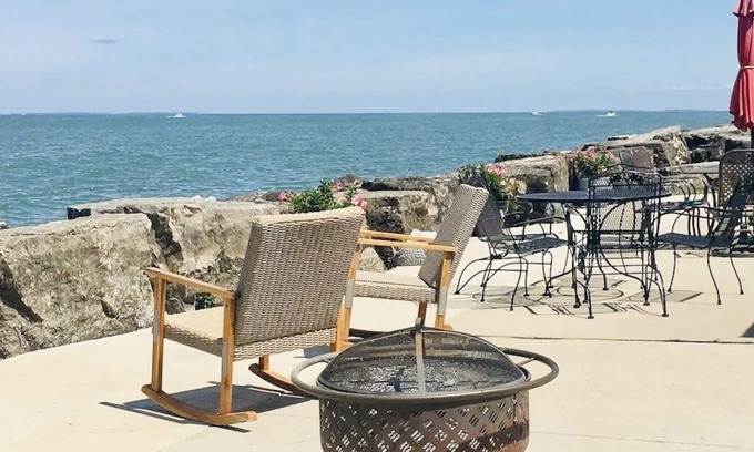 Oak Harbor House | "BEACHCOMBER"- A Gem on Lake Erie 120 Feet of Private Frontage and Beach