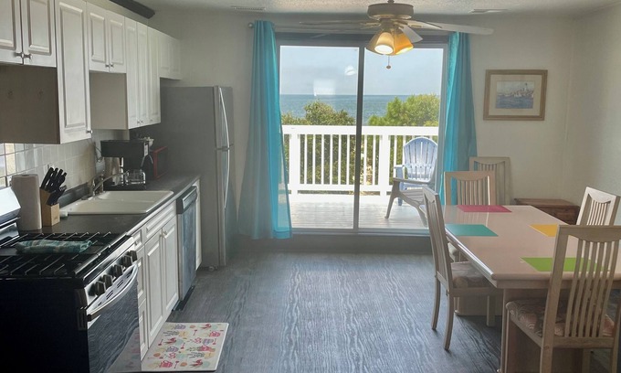 Cottage Line Apartment | Beachfront 2 Bed/1 Bath Apartment with Amazing View!