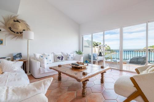 Puerto de Soller Apartment | Beachfront Apartment Port de Soller