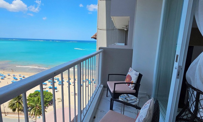Isla Verde Apartment | Beachfront apt w/2 beds in Isla Verde. 2-5 minute walk to restaurants & shops!