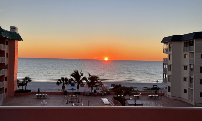 Sunset Reef Condo | BEACHFRONT BLISS! Beautiful Gulf view! Beach Cottage Unit #2403